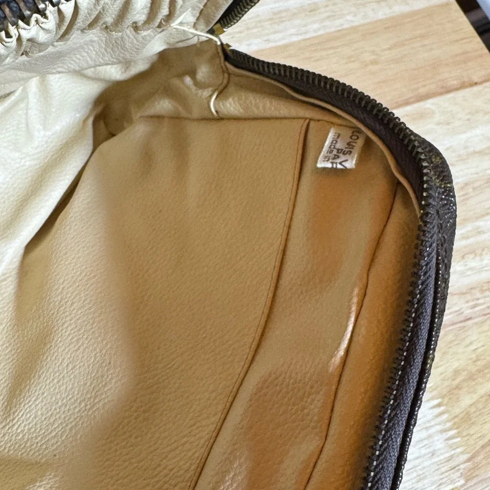 AUTHENTIC Louis Vuitton Monogram Trousse Bag